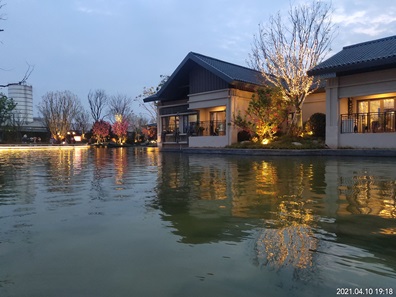 信阳西九华山中原朱寨夜景亮化